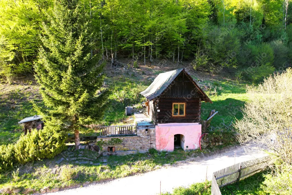 Váš kúsok raja, chalupa, Horná Maríková - Vlkov (Javor
